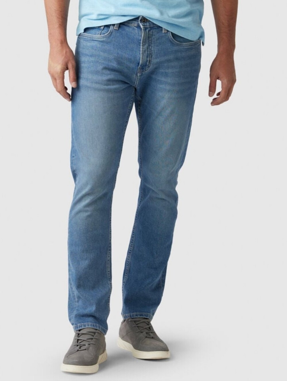 Rodd & Gunn Lowry Straight Fit Jean Sky Blue RL